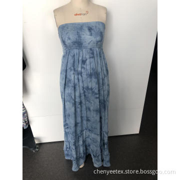 Long strapless slim dress